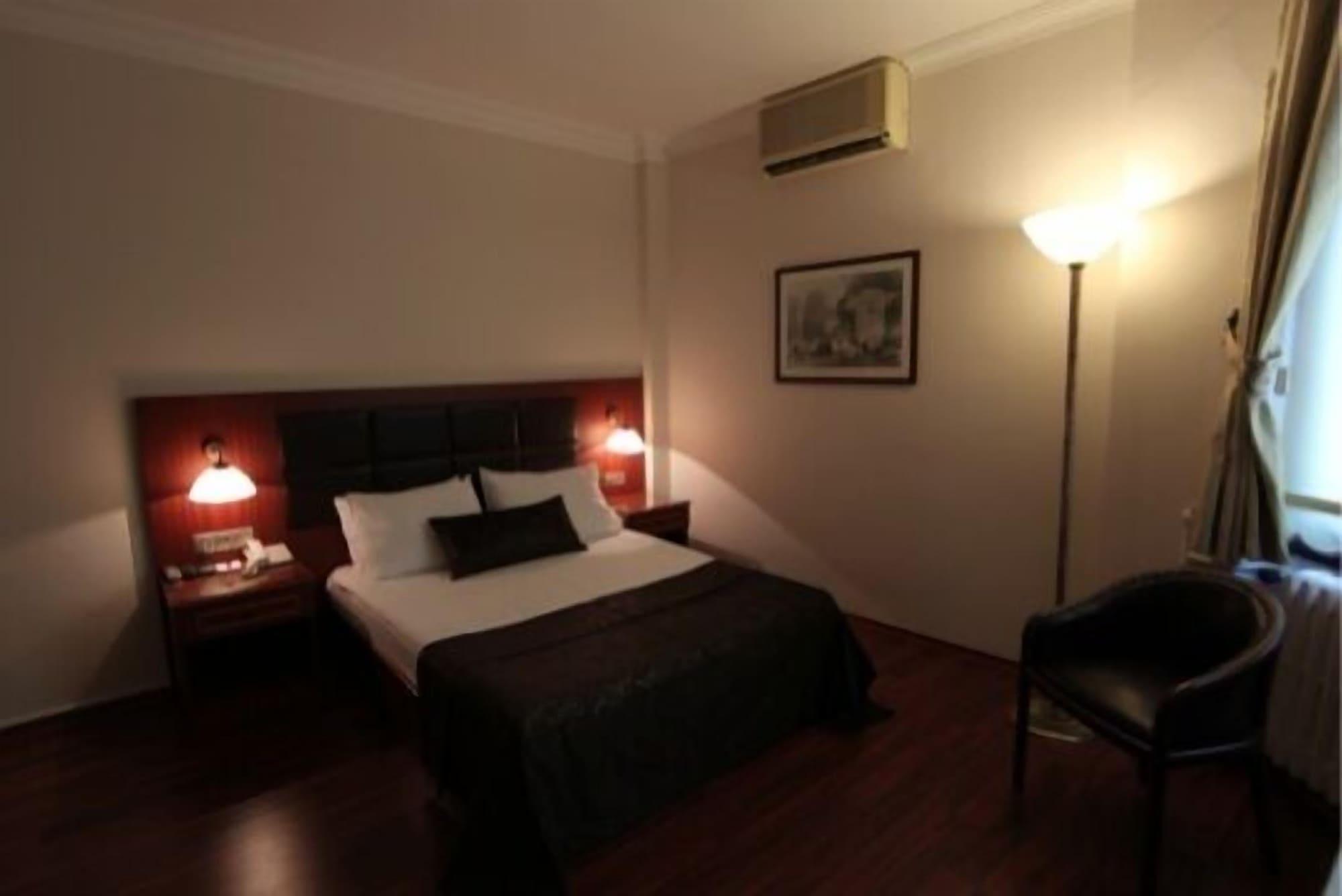 Vardar Palace Hotel - Special Category Stambuł Zewnętrze zdjęcie