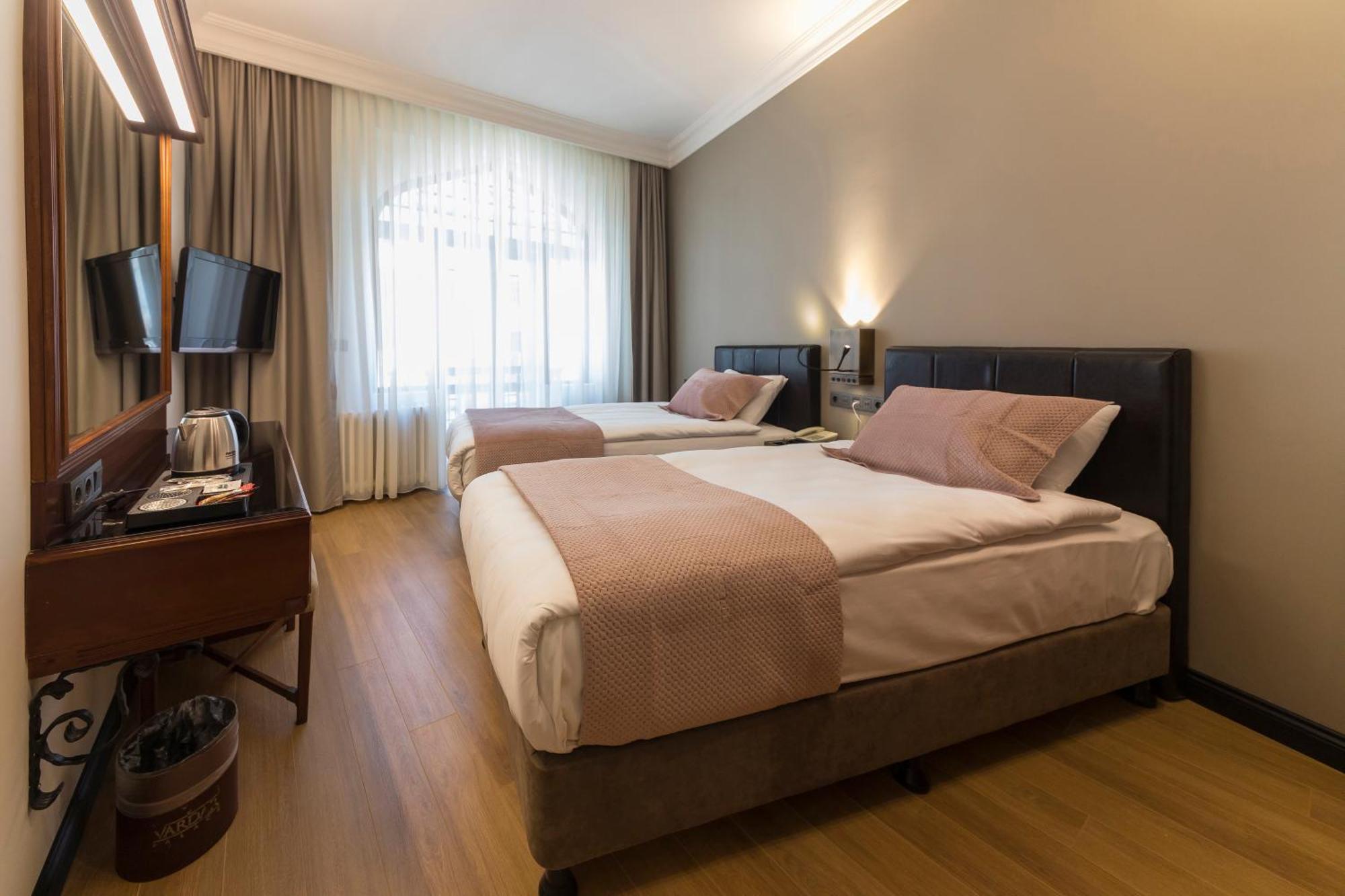 Vardar Palace Hotel - Special Category Stambuł Zewnętrze zdjęcie