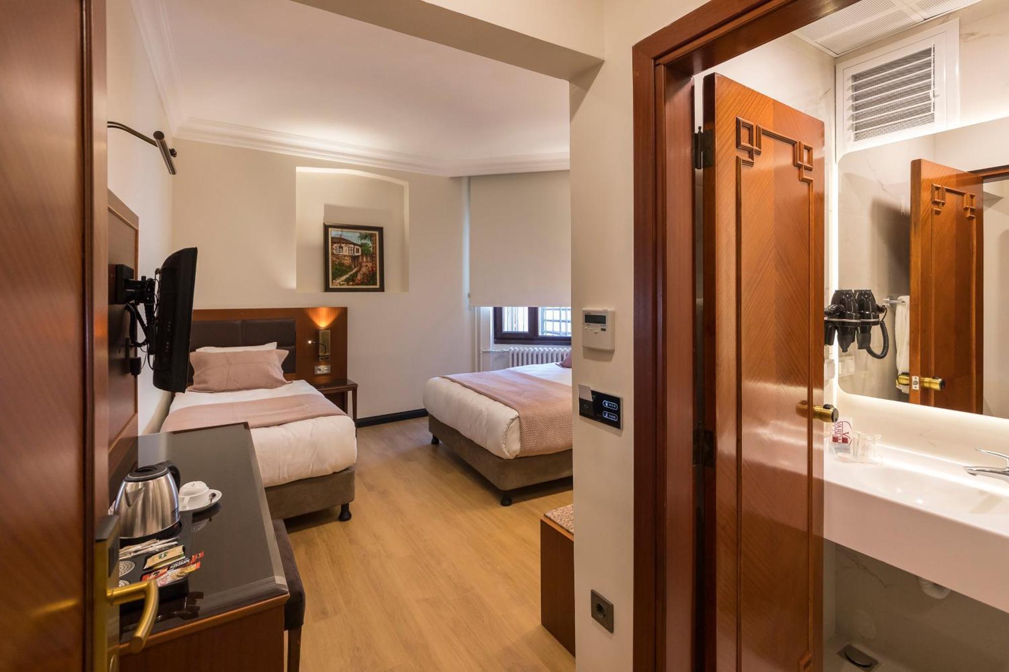 Vardar Palace Hotel - Special Category Stambuł Zewnętrze zdjęcie